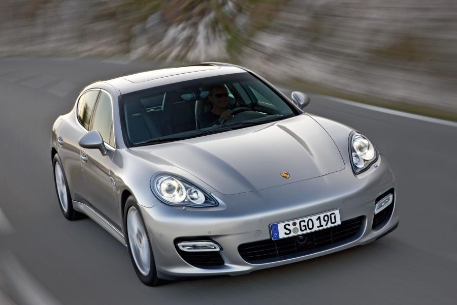 Porsche Panamera 2009 года  (фото 46 из 144)